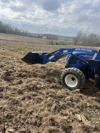 Image of New Holland Boomer 50 equipment image 4