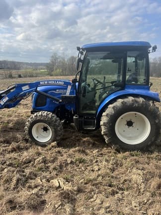Image of New Holland Boomer 50 equipment image 2