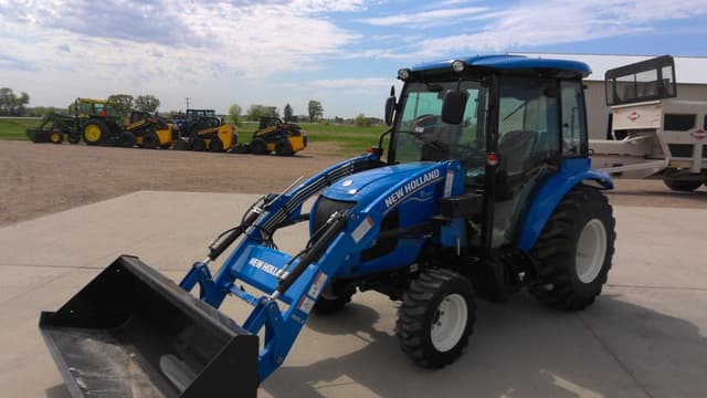 Image of New Holland Boomer 40 equipment image 1