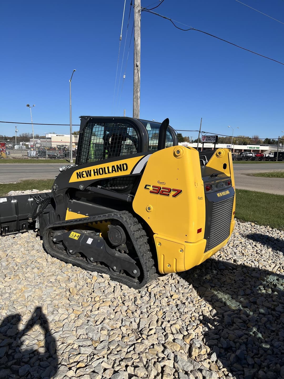 Image of New Holland C327 Image 1