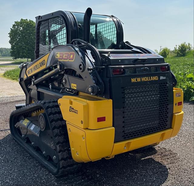 Image of New Holland C330 equipment image 4