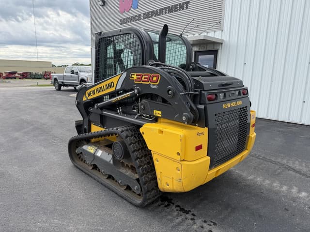 Image of New Holland C330 equipment image 2