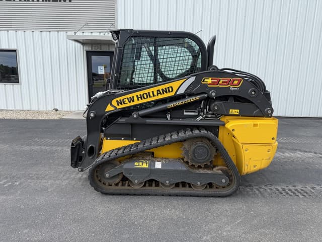 Image of New Holland C330 equipment image 1