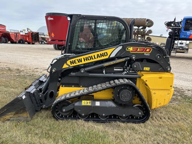 Image of New Holland C330 equipment image 2