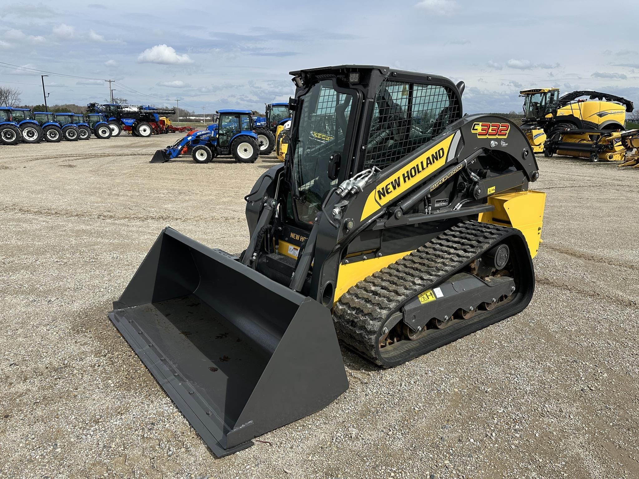 2025 New Holland C332 Equipment Image0