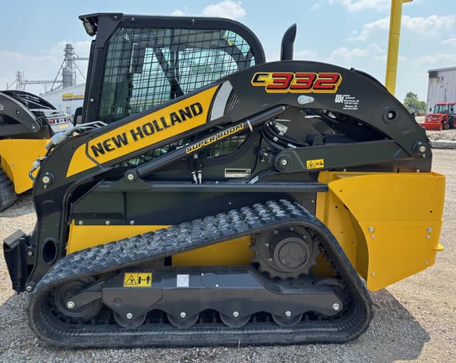 Image of New Holland C332 equipment image 2