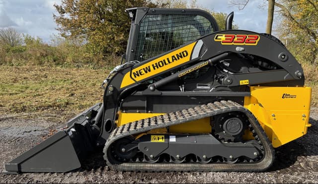 Image of New Holland C332 equipment image 2