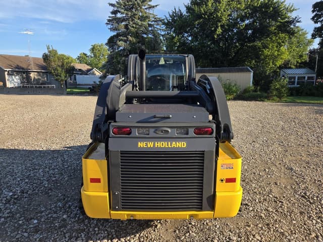 Image of New Holland C337 equipment image 3