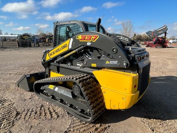 Image of New Holland C337 equipment image 4