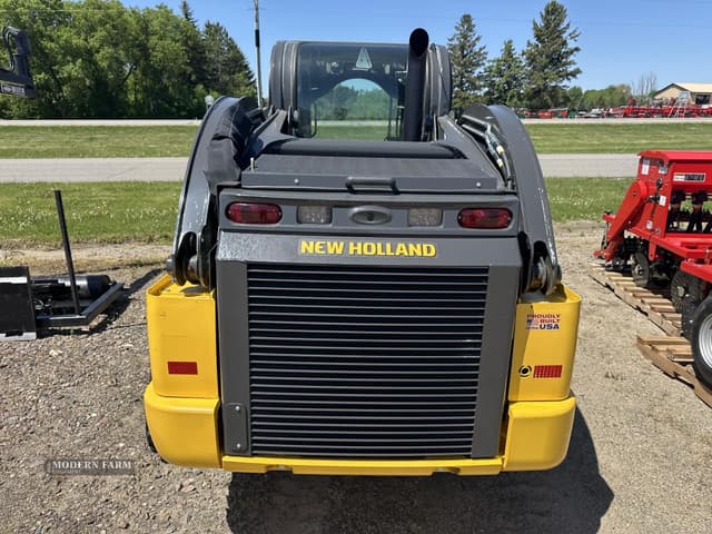 Image of New Holland C345 equipment image 3