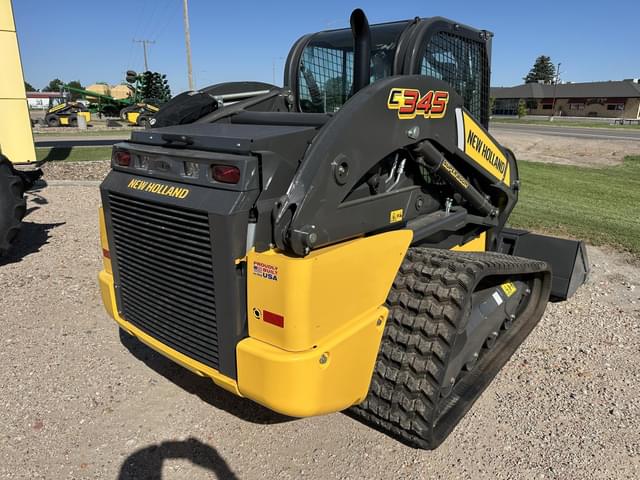 Image of New Holland C345 equipment image 3