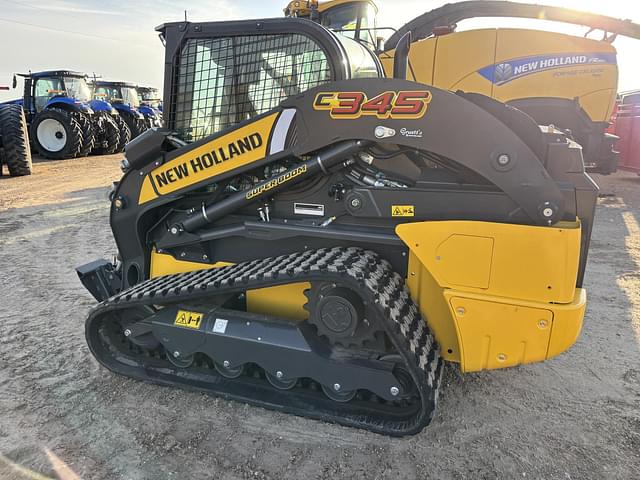 Image of New Holland C345 equipment image 2