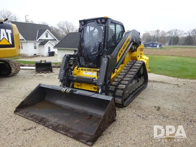 Image of New Holland C362 equipment image 2