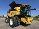 2025 New Holland CR8.90 Image