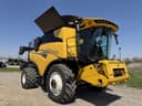 2025 New Holland CR9.90 Image