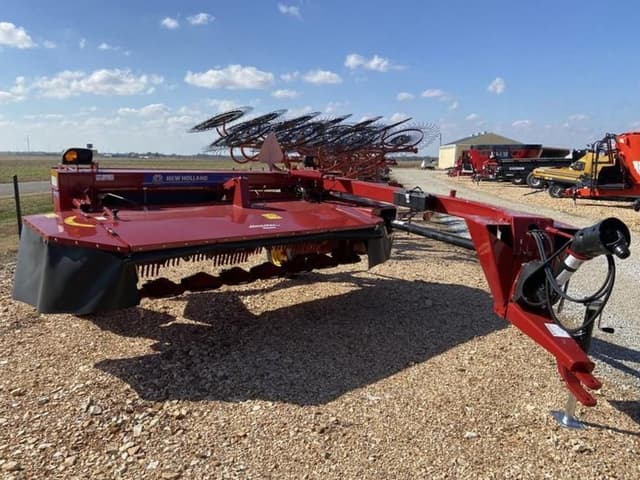 Image of New Holland 210 equipment image 1