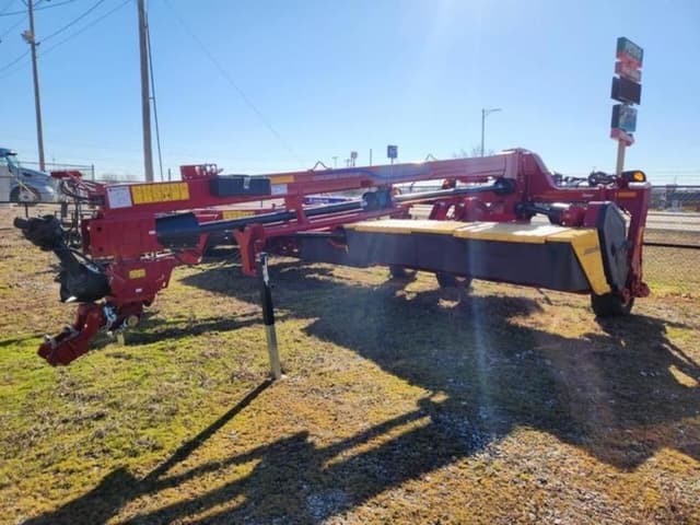 Image of New Holland Discbine 310 Plus equipment image 4