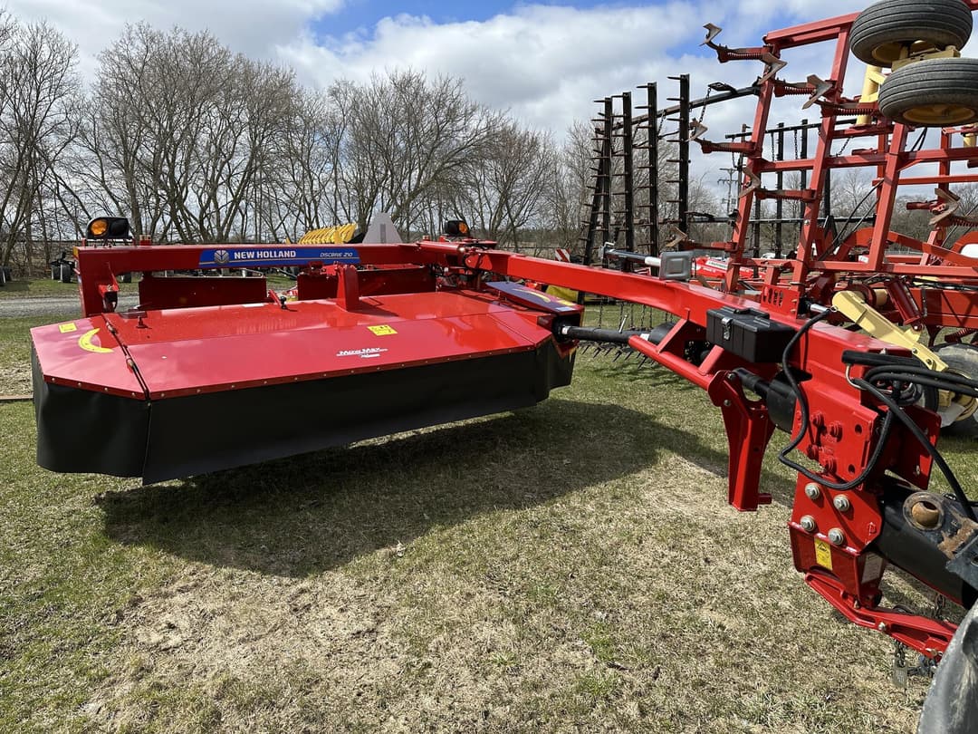 Image of New Holland 210 Primary image