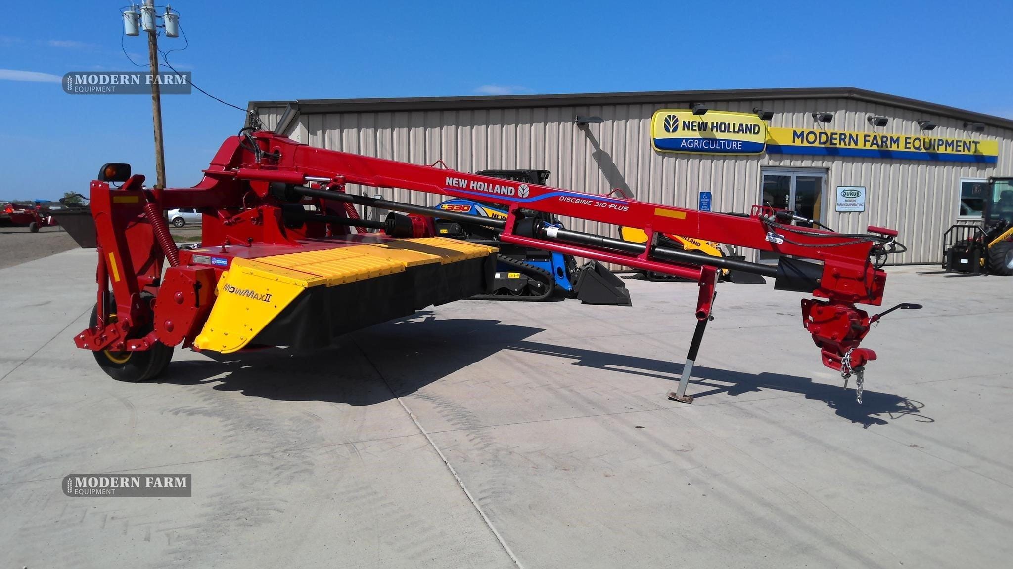 2025 New Holland Discbine 310 Plus Equipment Image0