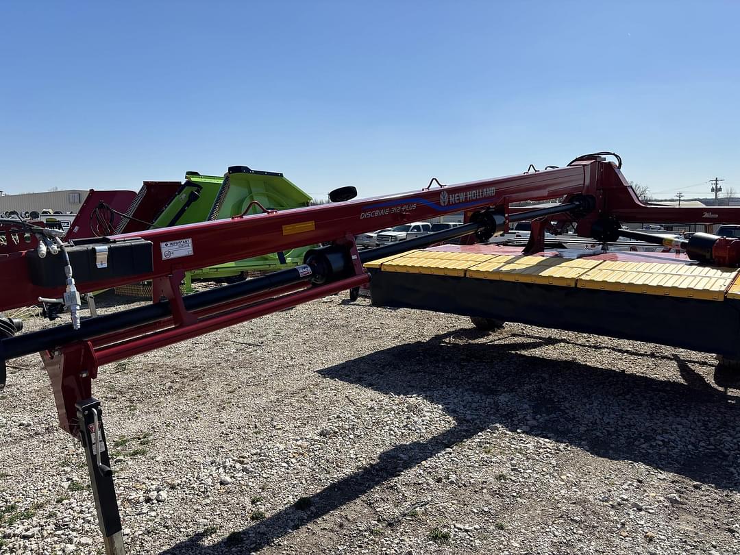 Image of New Holland 312 Plus Image 1