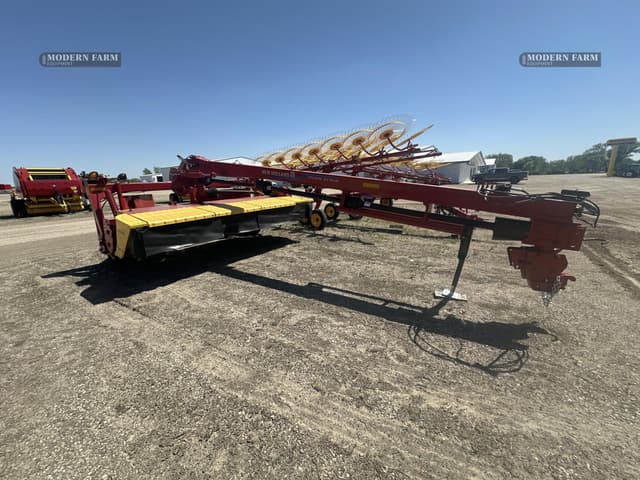 Image of New Holland 313 equipment image 1