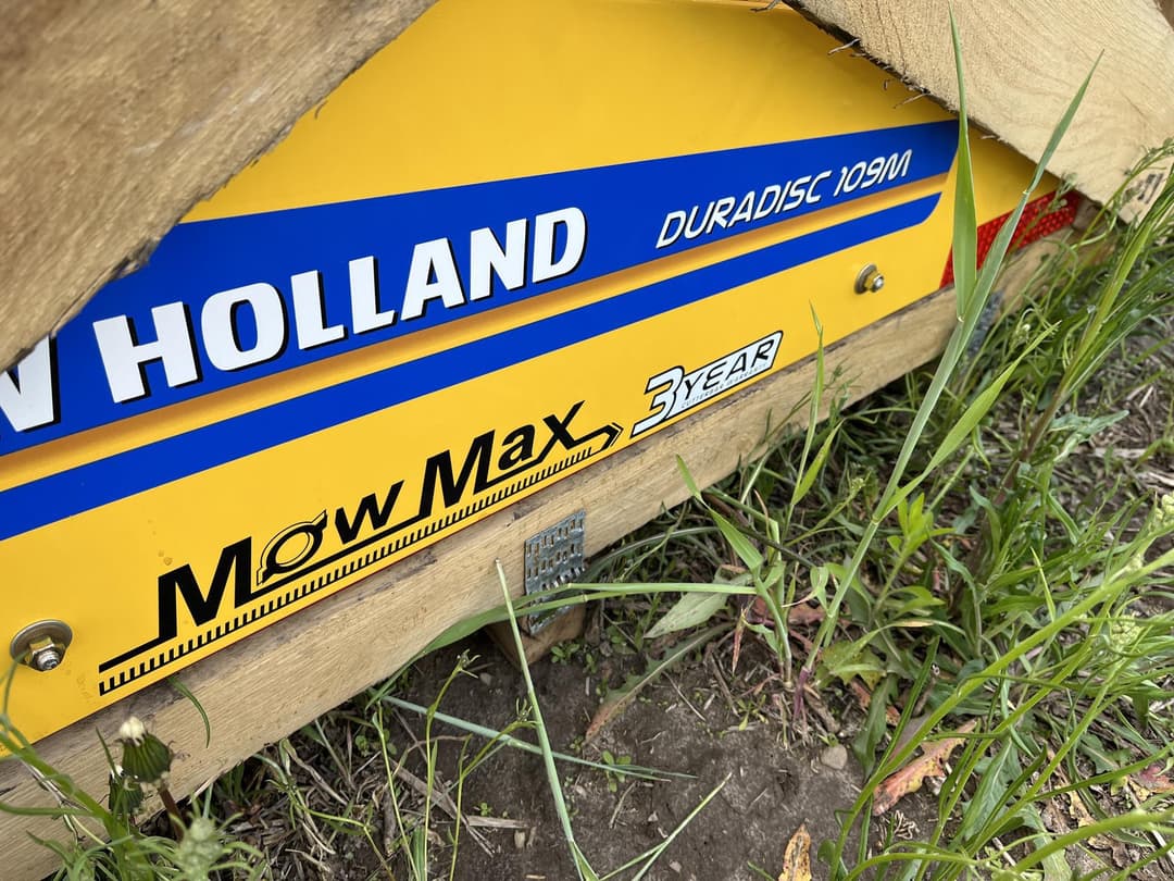 Image of New Holland Duradisc 109M Image 1