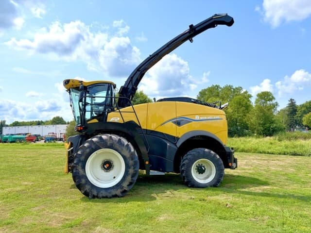 Image of New Holland FR920 equipment image 2