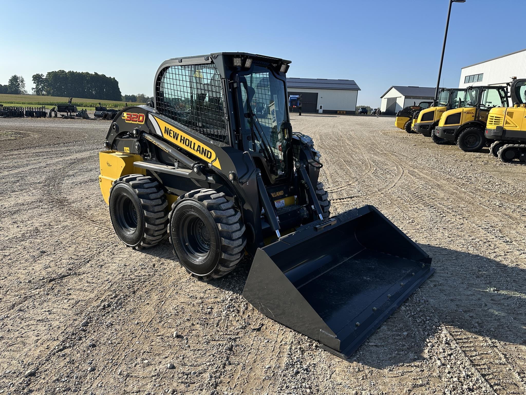 2025 New Holland L320 Equipment Image0
