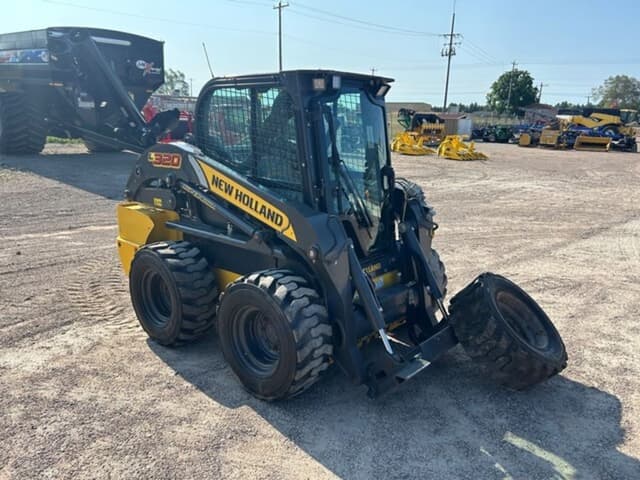 Image of New Holland L320 equipment image 2