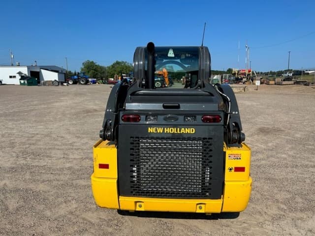 Image of New Holland L320 equipment image 4
