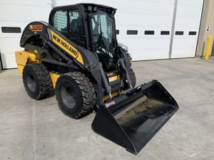 2025 New Holland L328 Image