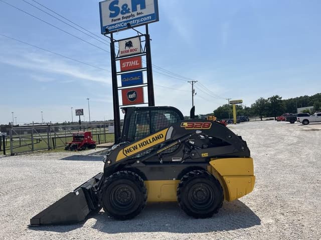 Image of New Holland L328 equipment image 2