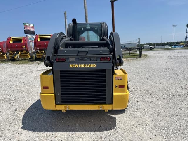 Image of New Holland L328 equipment image 4