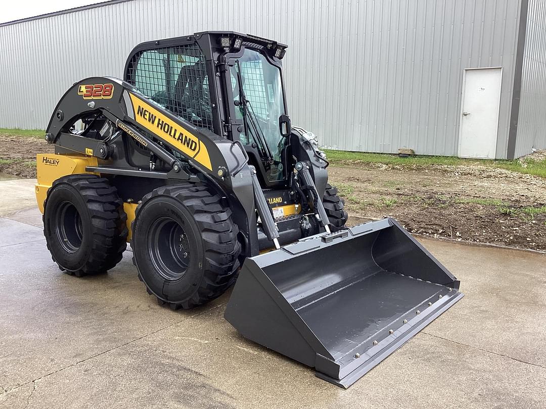 Image of New Holland L328 Primary image