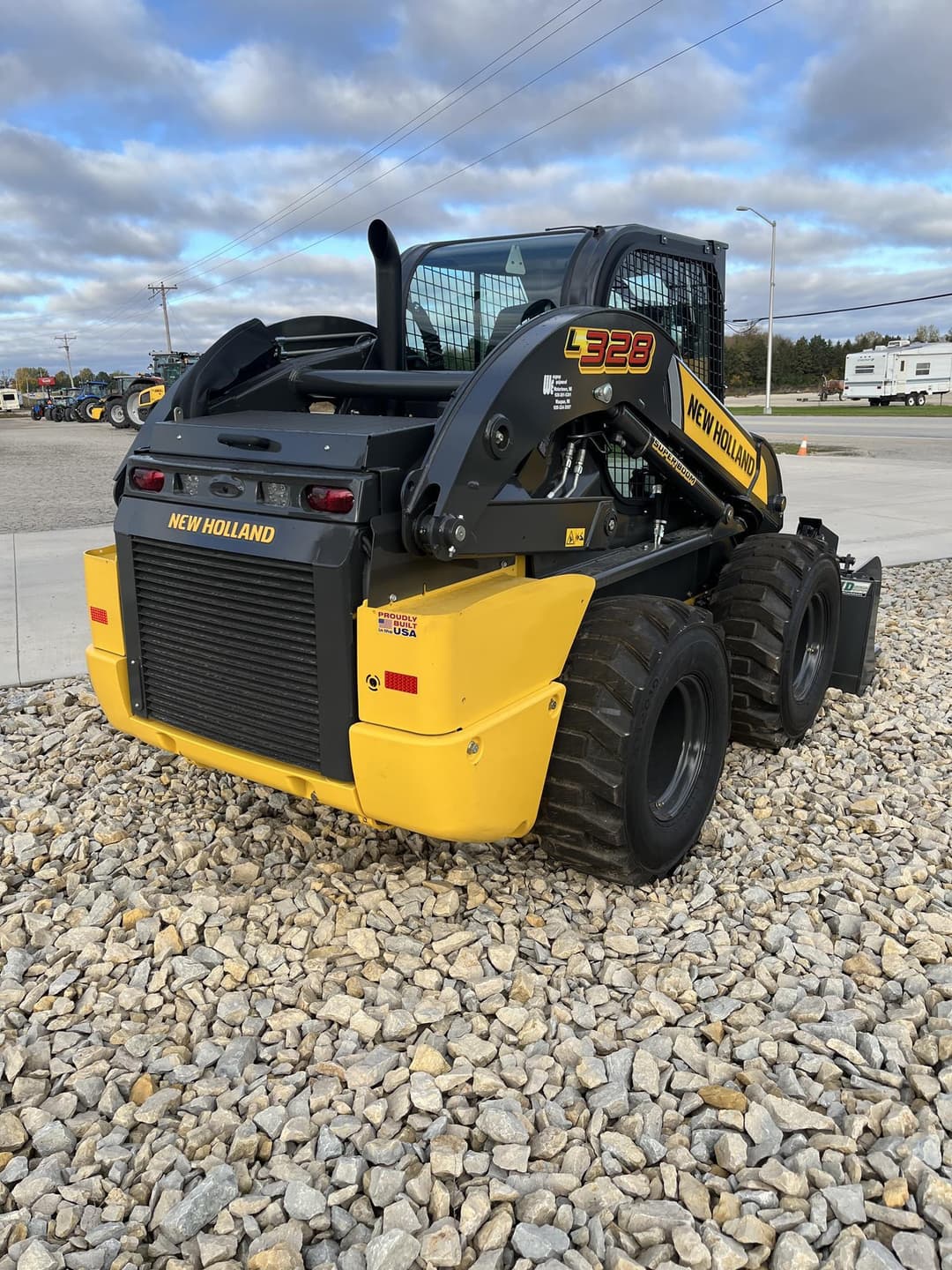 Image of New Holland L328 Image 1