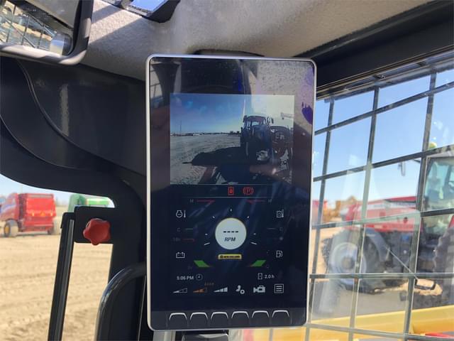 Image of New Holland L328 equipment image 3