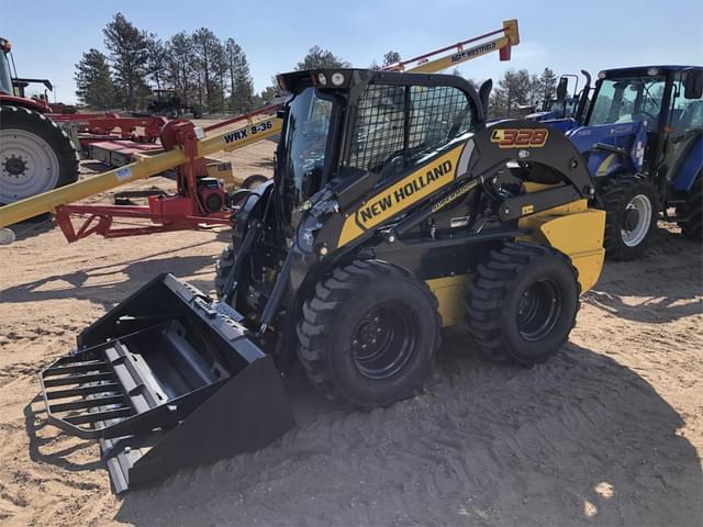 Image of New Holland L328 equipment image 1