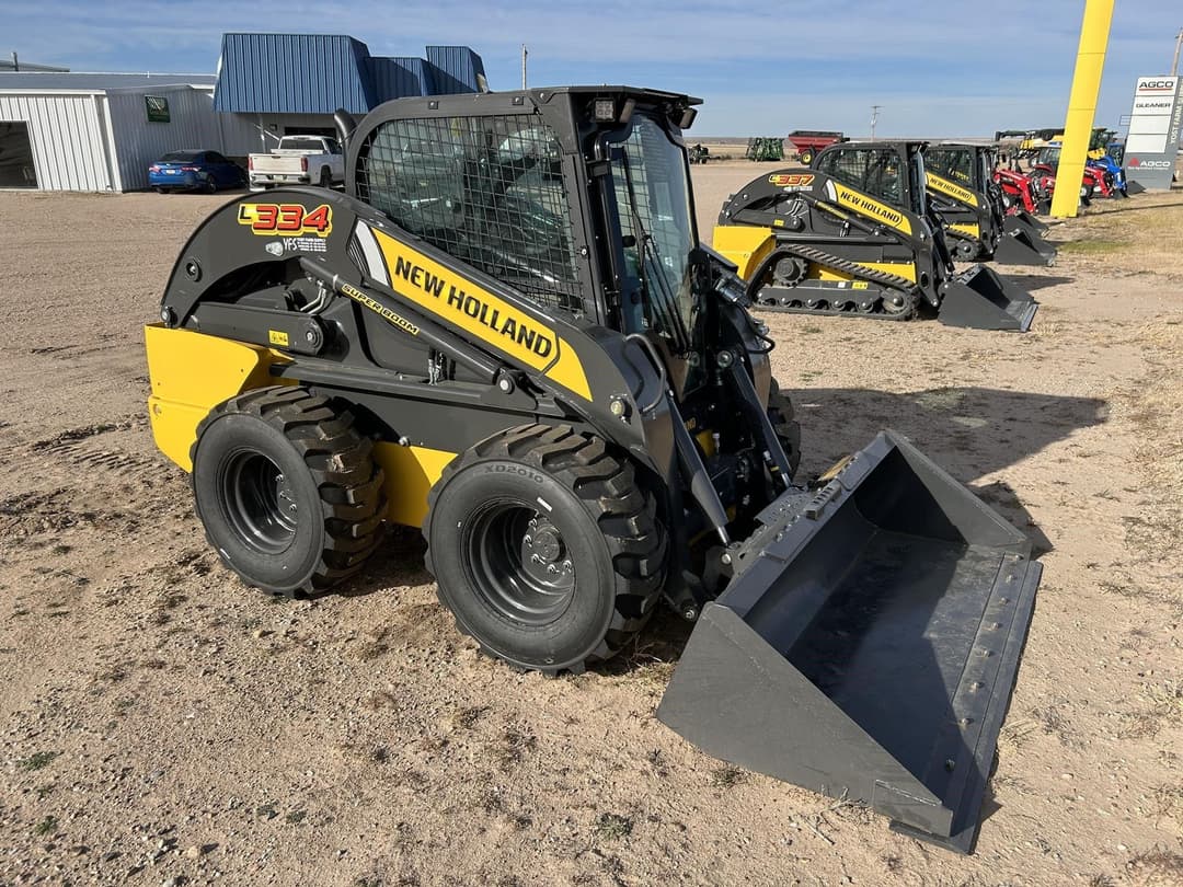 Image of New Holland L334 Primary image