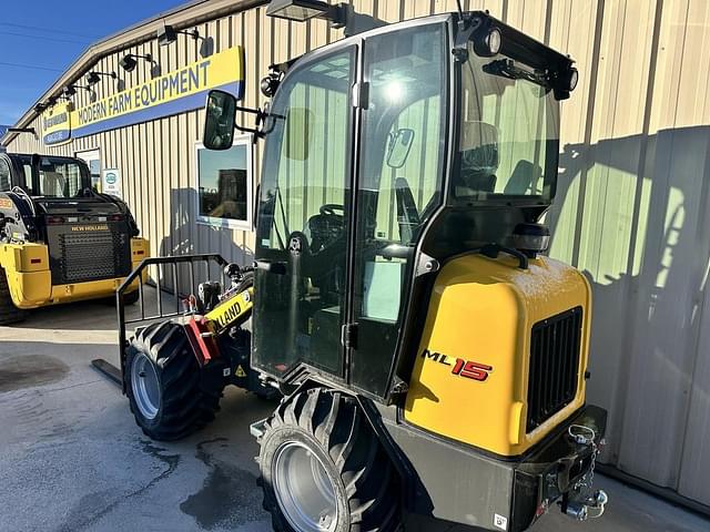 Image of New Holland ML15 equipment image 1