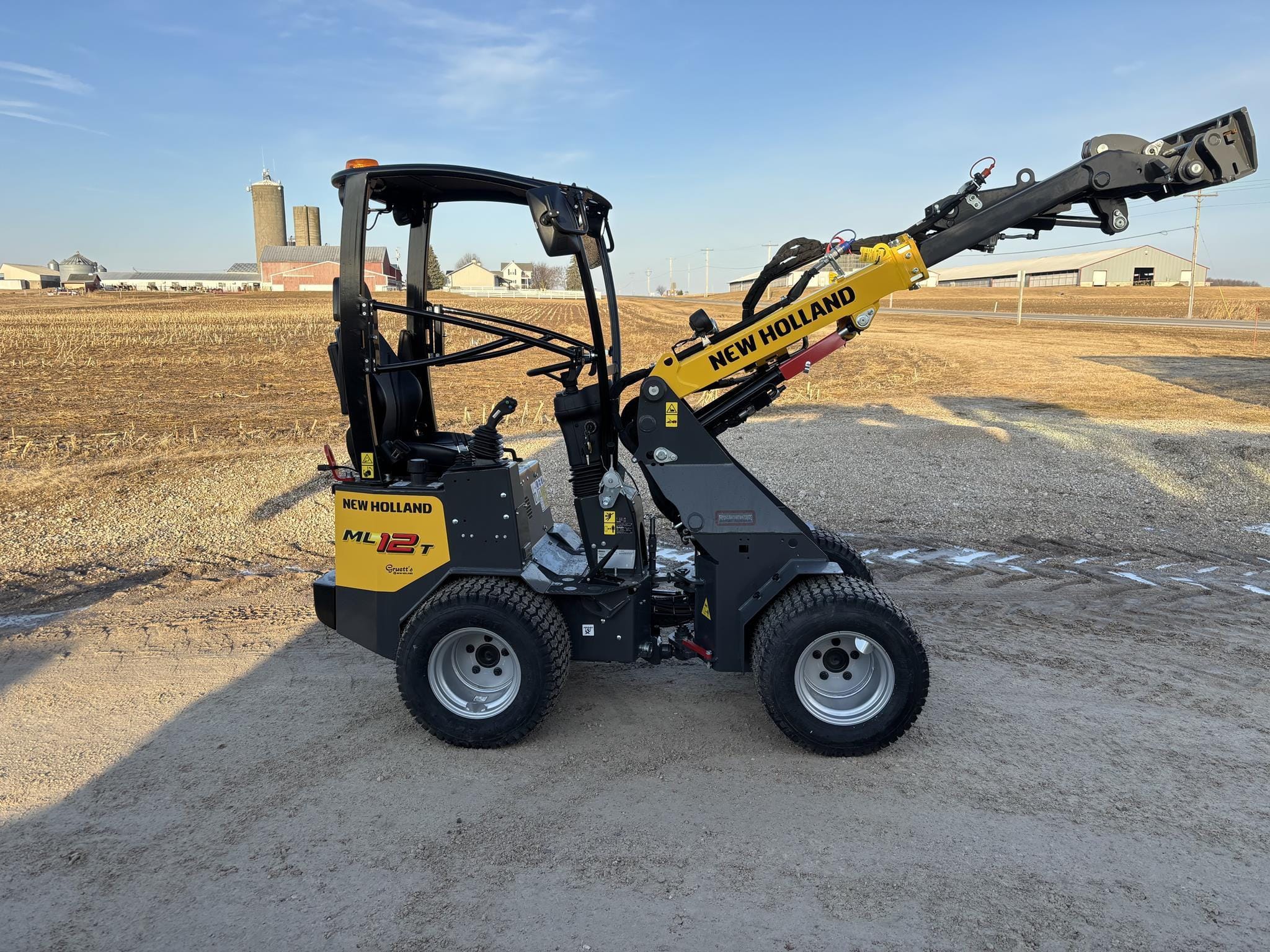 2025 New Holland ML12T Equipment Image0