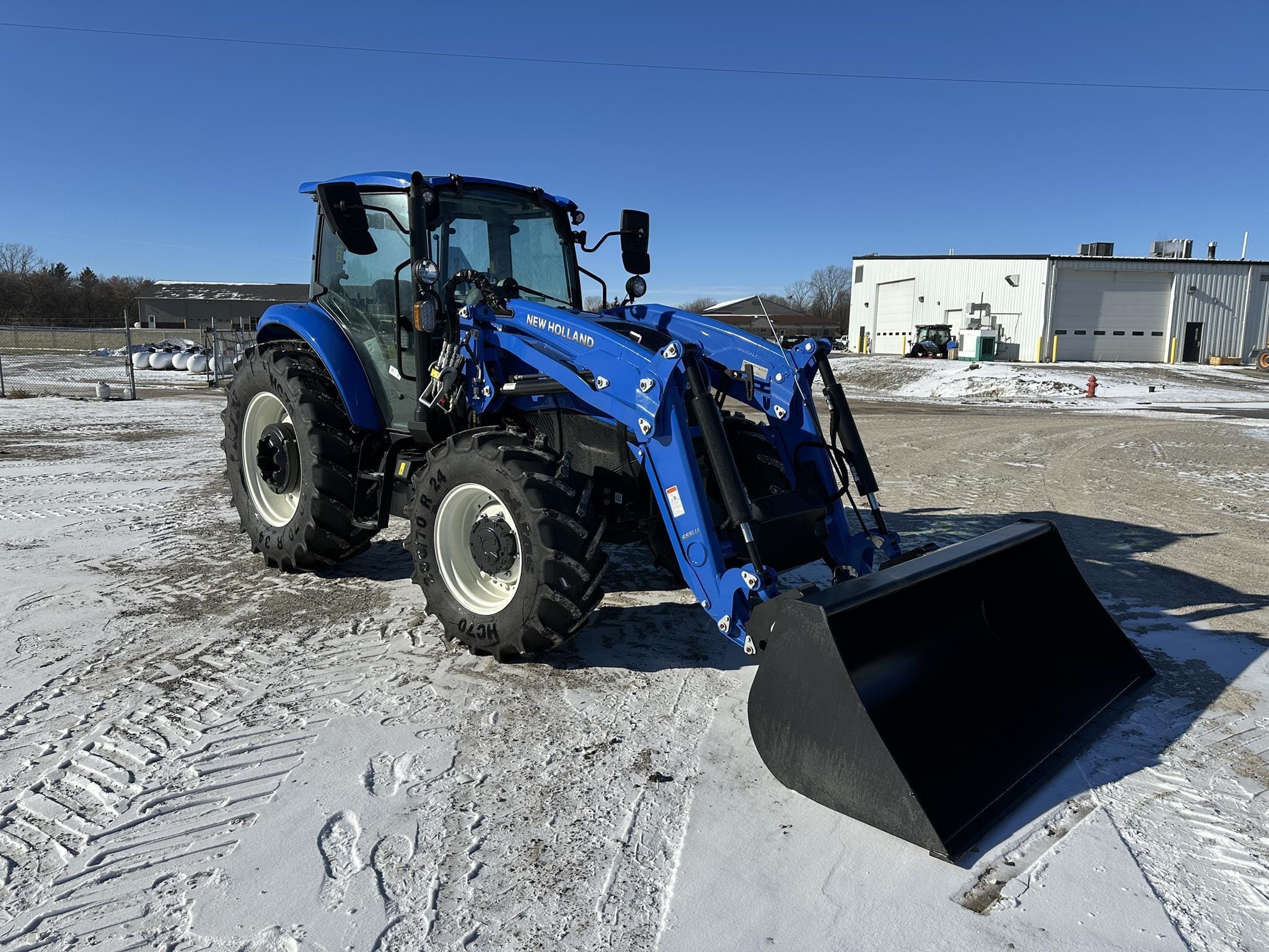 2025 New Holland PowerStar 100 Equipment Image0