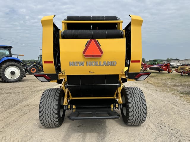 Image of New Holland Pro-Belt 450 Cropcutter equipment image 3