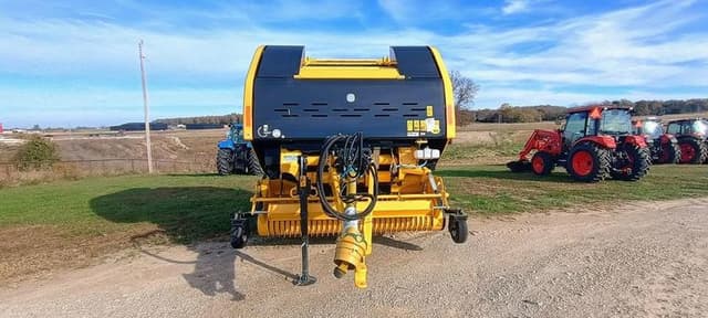 Image of New Holland Pro-Belt 450 equipment image 1