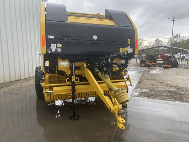 Image of New Holland Pro-Belt 450 equipment image 2