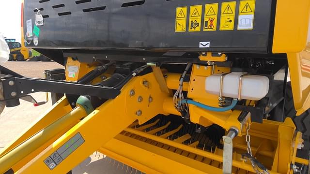 Image of New Holland Pro-Belt 460 equipment image 2