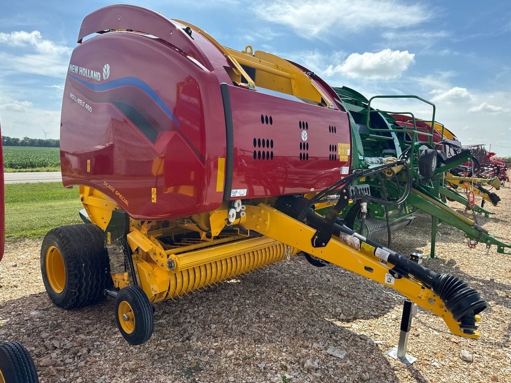 Main image New Holland RB460 Silage Special