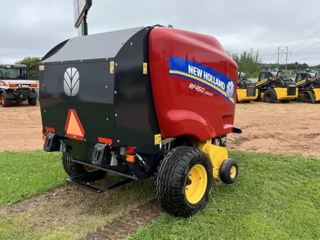 Image of New Holland RF450 equipment image 4