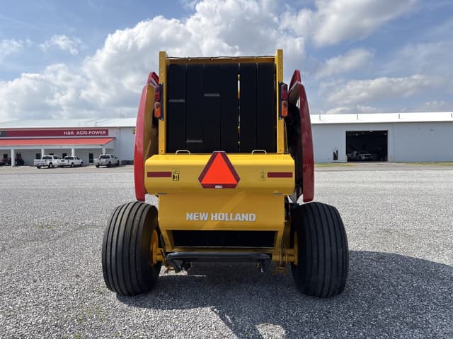 Image of New Holland RB460 equipment image 3