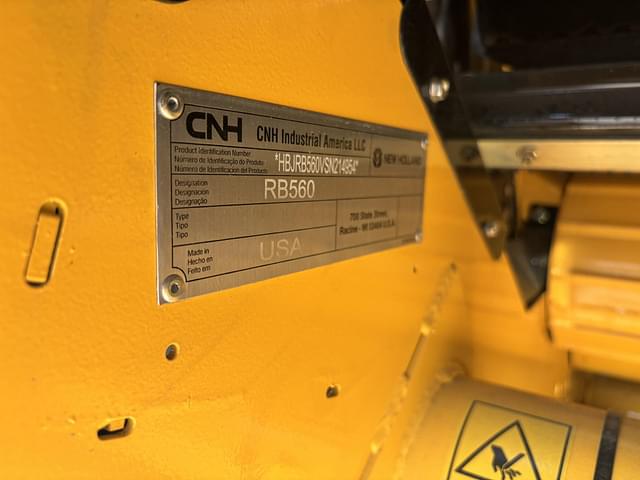 Image of New Holland RB560 Specialty Crop Xtra equipment image 4