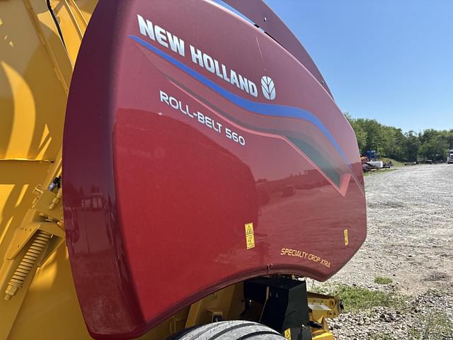 Image of New Holland RB560 Specialty Crop Xtra equipment image 3